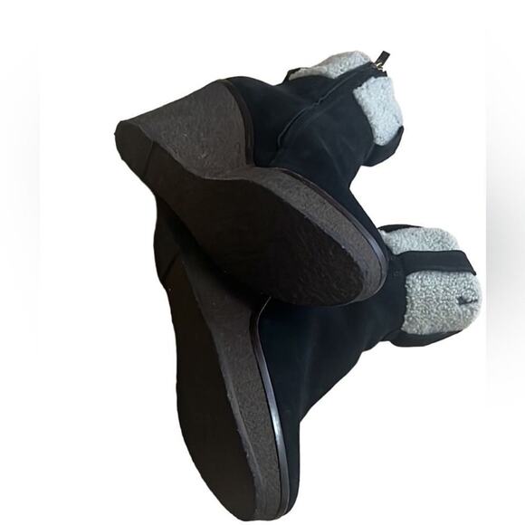 YSL YVES SAINT LAURENT SUEDE SHEARING ANKLE ASPEN WEDGE BOOTS SIZE 39 - Picture 4 of 12